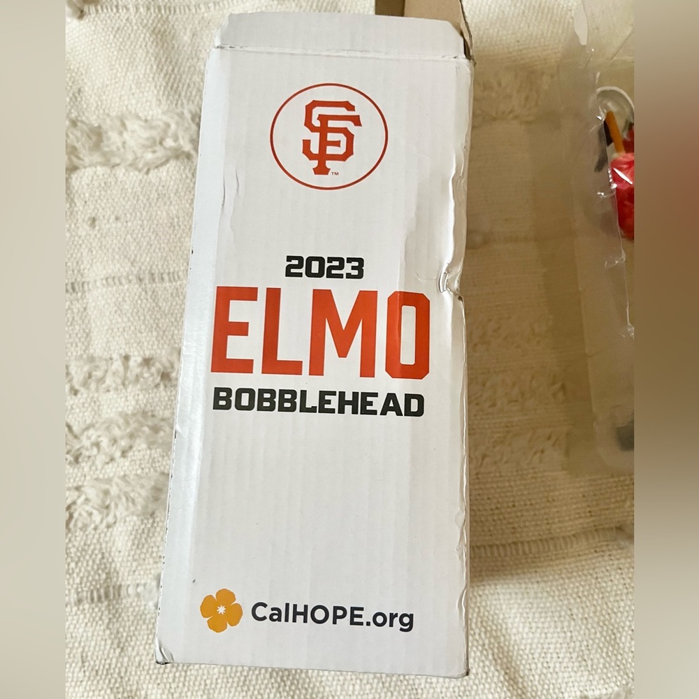 ELMO -SF Giants Sesame Street Elmo Bobblehead 7/30 2023 SGA Bobble San Francisco - Picture 4 of 7